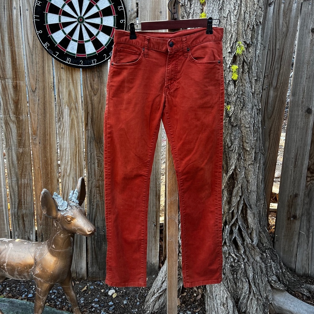 UNIQLO Straight Leg Chinos Size 29x34.